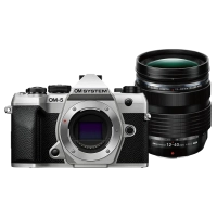 OM System OM-5 Mark II 1240 KIT ezüst/fekete