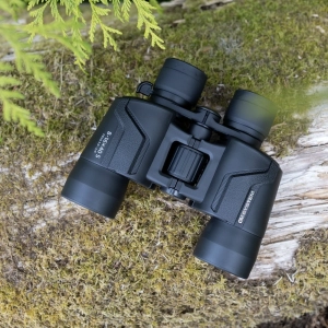 OM System 8-16x40 Zoom S távcső